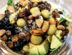 Vegan food: salad bowl